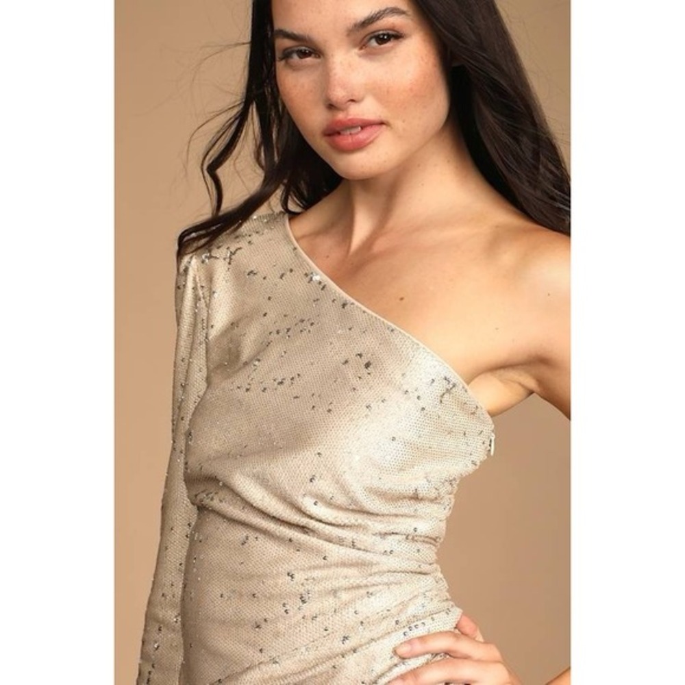 Lulus Shimmer Beauty Light Nude Sequin One-shoulder Bodycon Mini Dress Size M - Picture 3 of 7